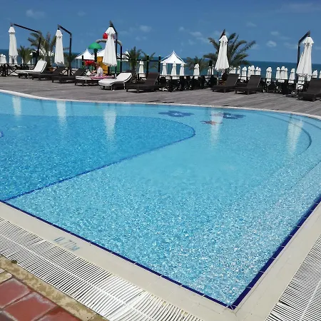 Oasis Resort& * Lozenets